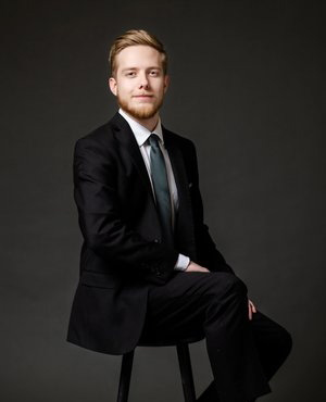 Mathew Barber Headshot