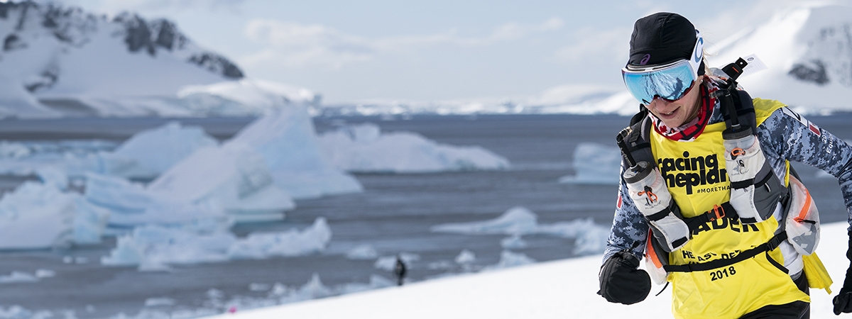 Isabelle Sauvé participating in a cold climate race