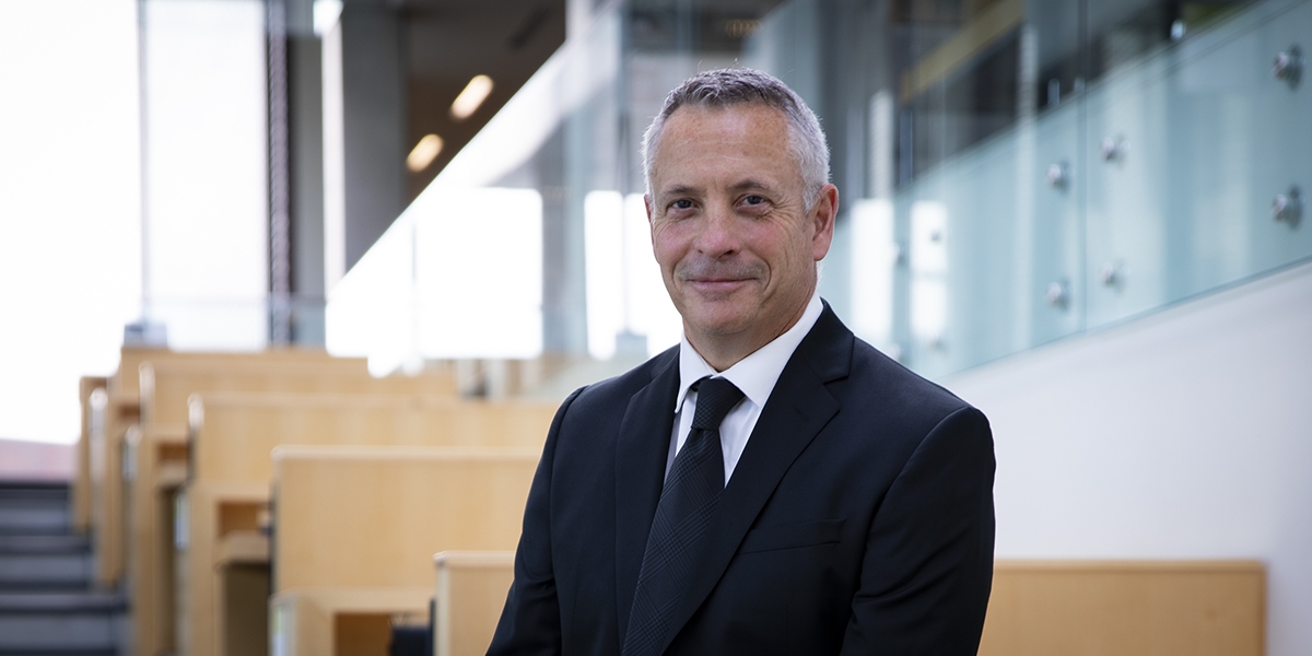 Headshot of Dr. Kevin Wamsley