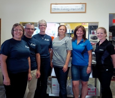 Nipissng volunteers at soup kitchen