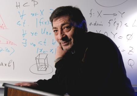 Photo of Dr. Vesko Valov